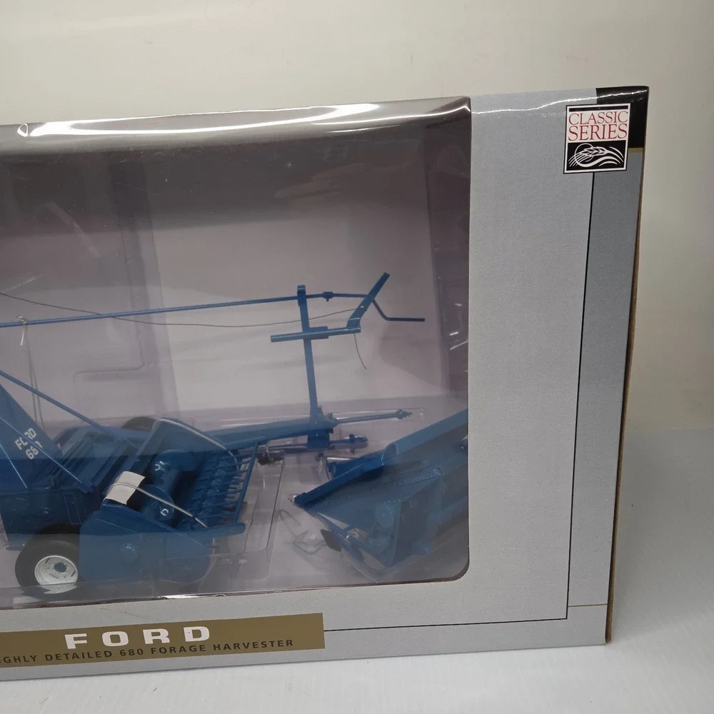 FORD 680 FORAGE HARVESTER W/HAY & CORN HEADS 1/16 DIECAST MODEL SPECCAST ZJD1837